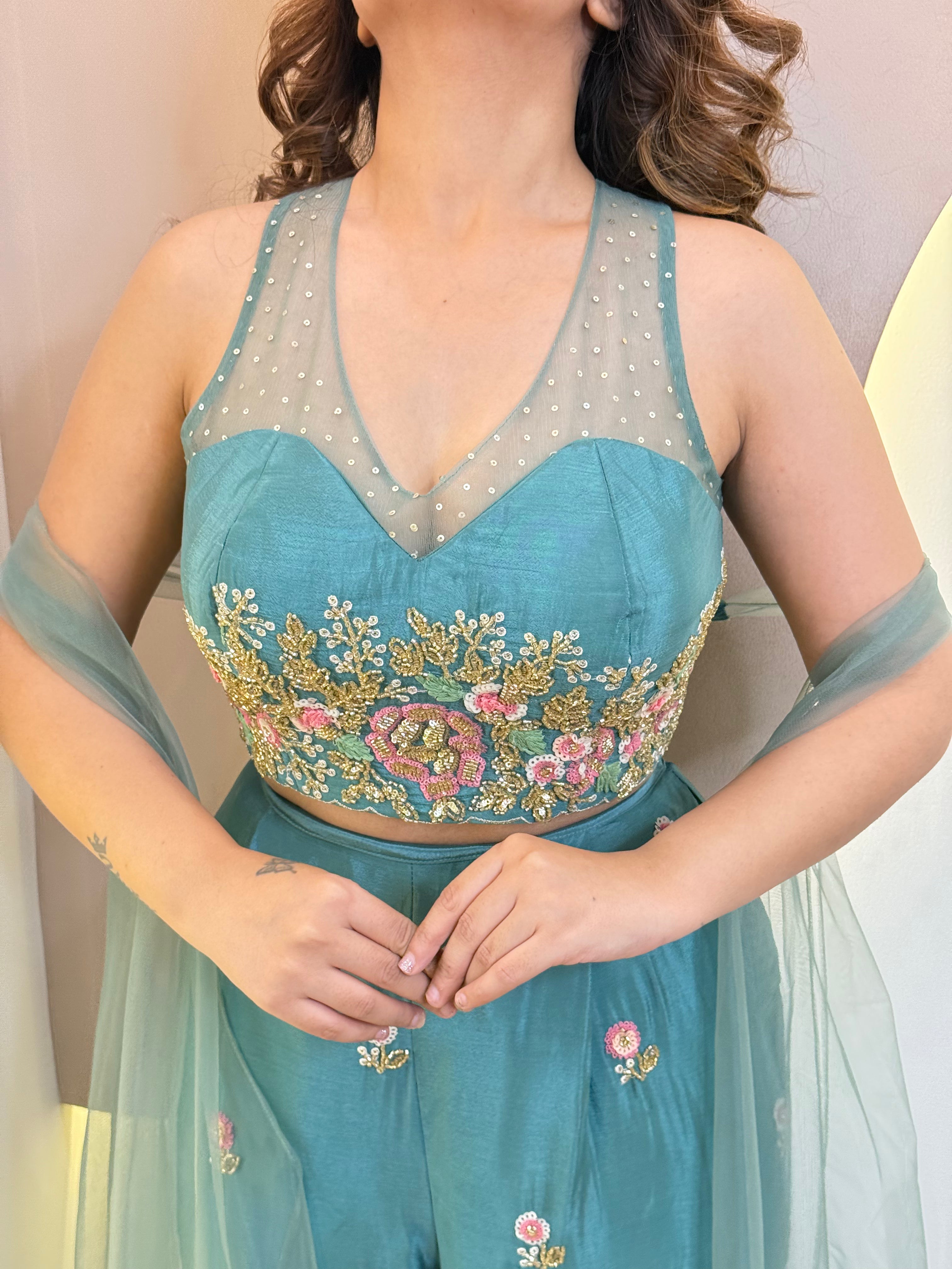 "NASRA " SHARARA SUIT