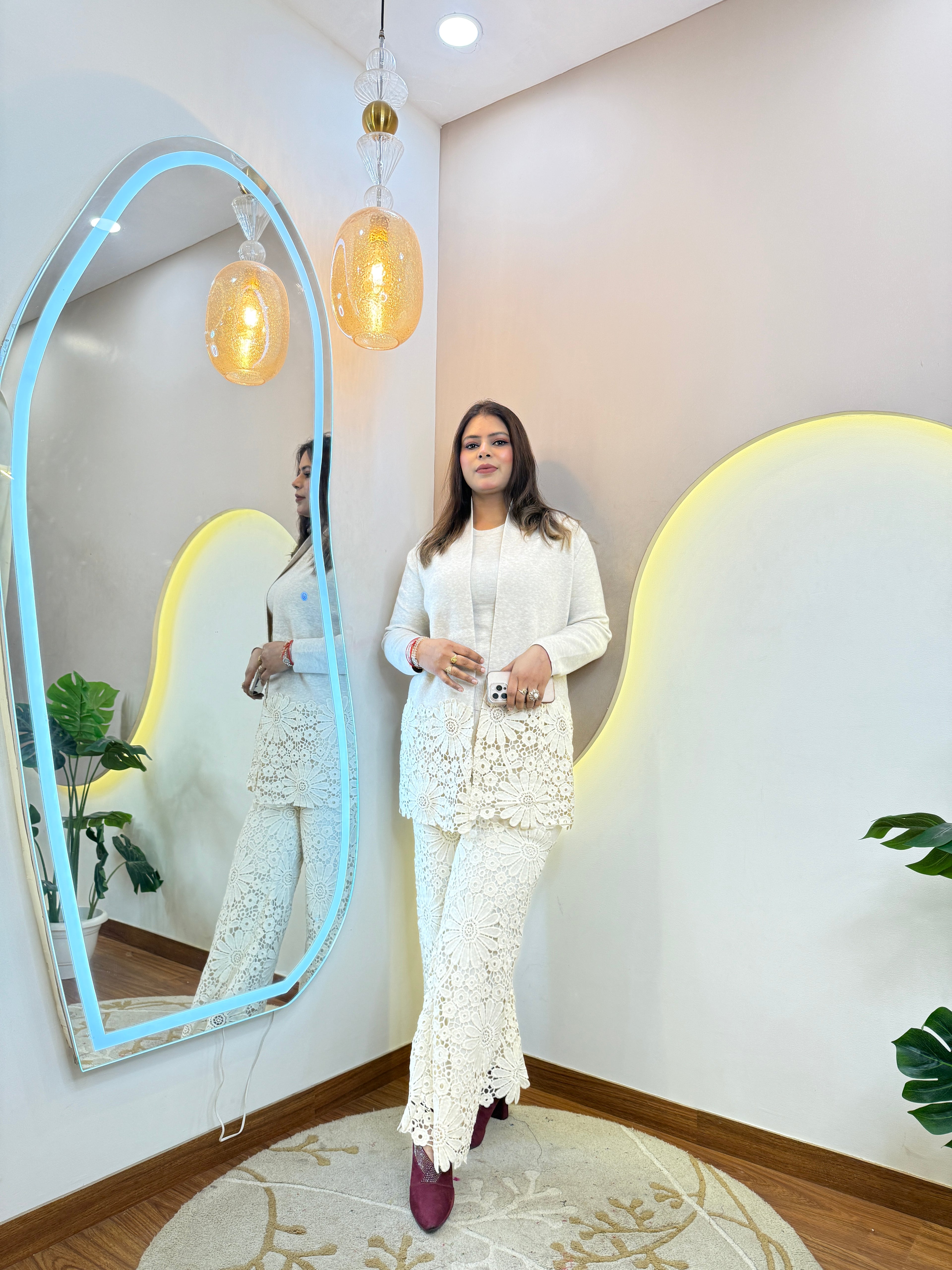 Zamiba  Woolen Shrug set