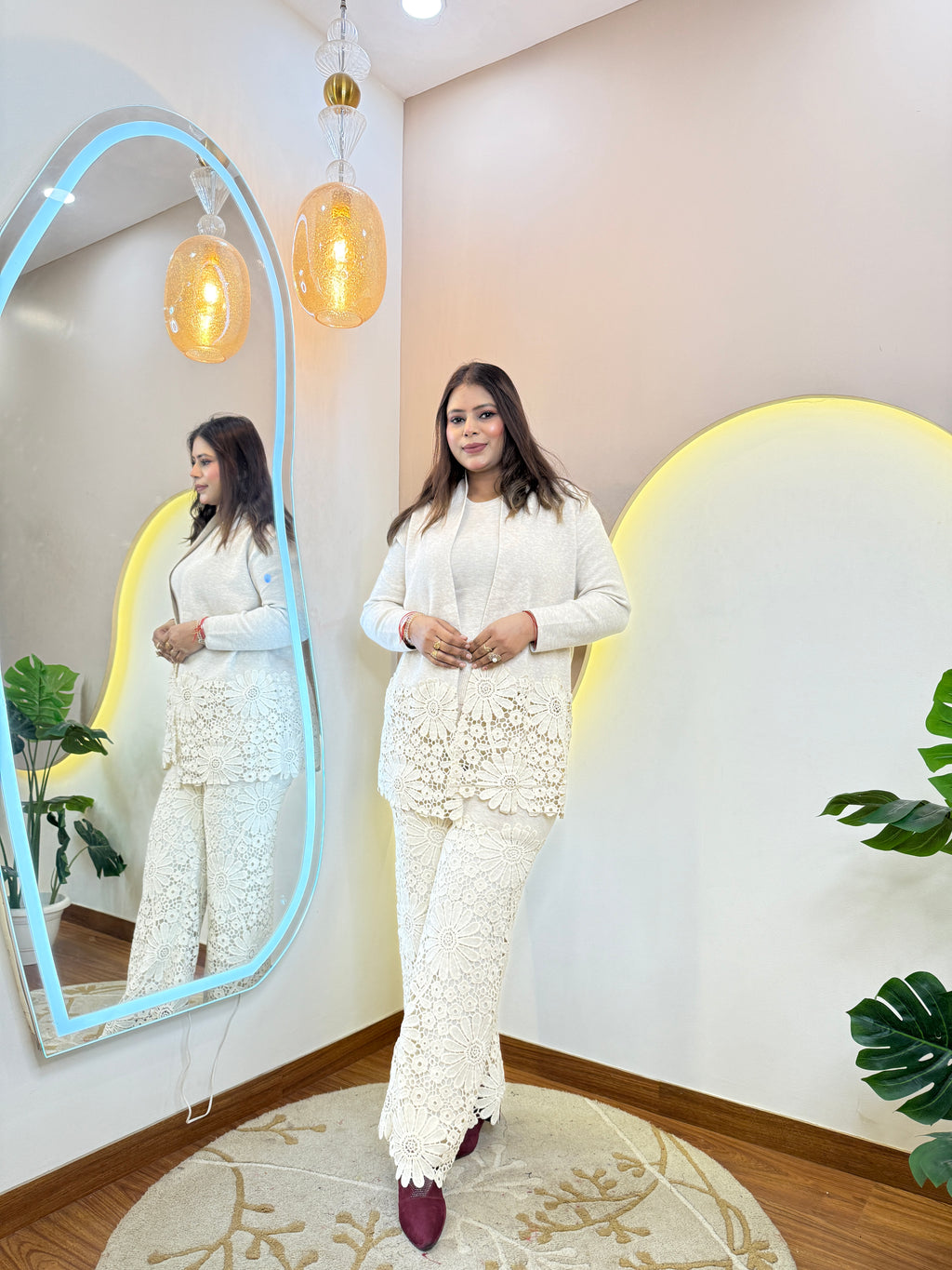 Zamiba  Woolen Shrug set