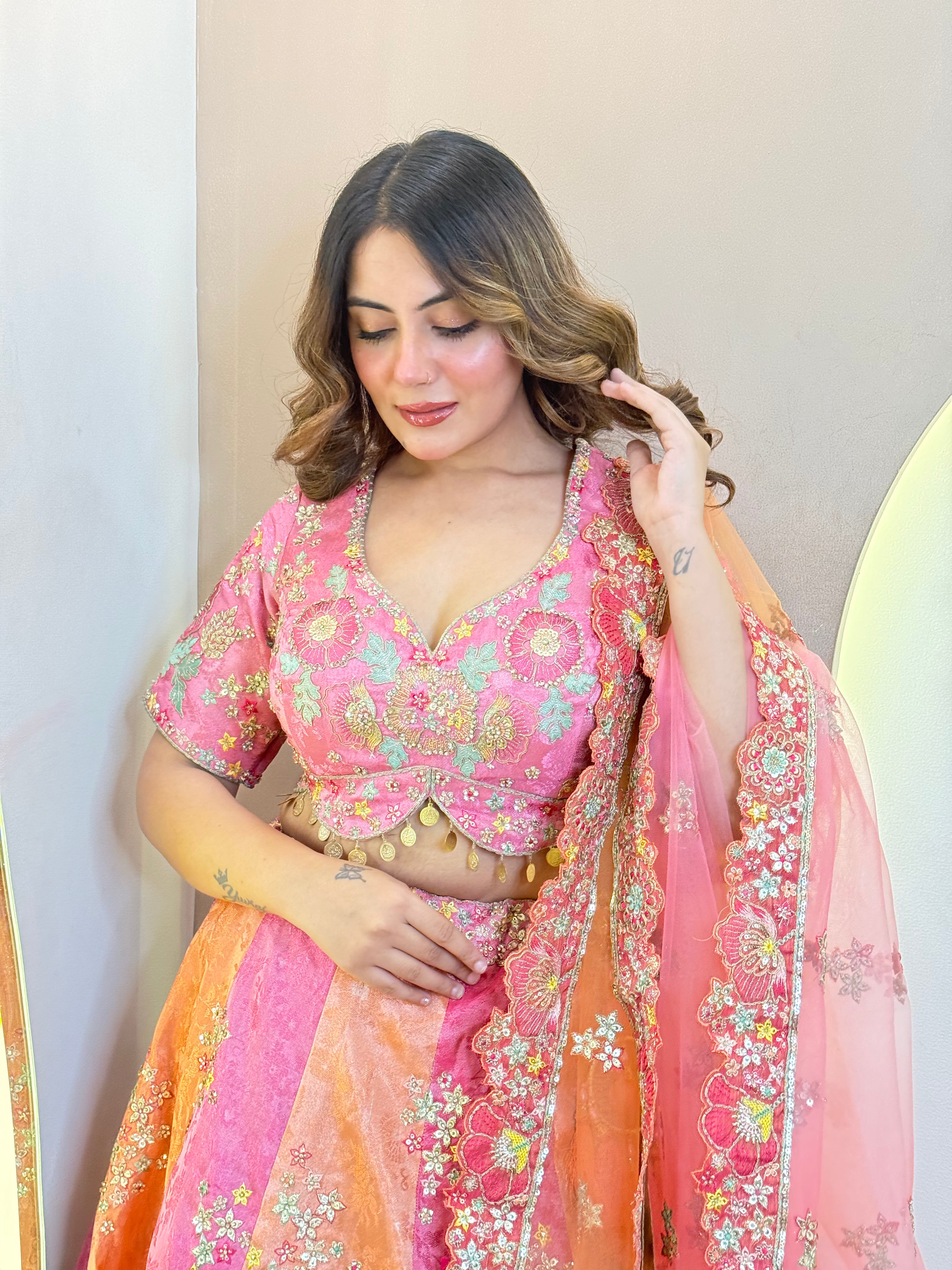 "SIMRA " CROP TOP SKIRT