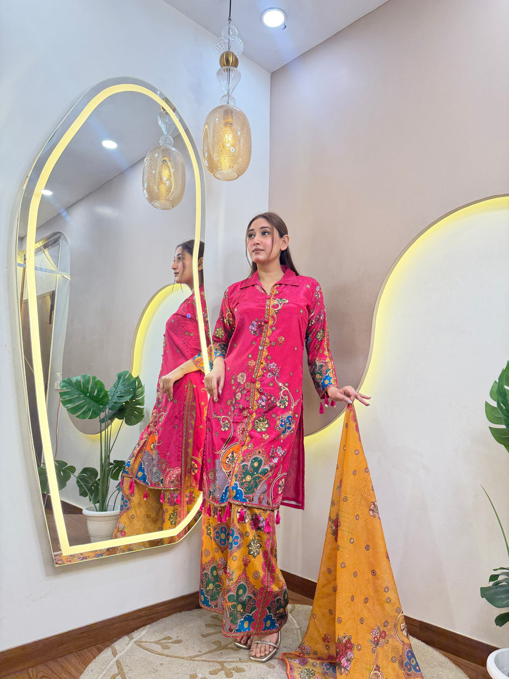 C572 3Pc Suit