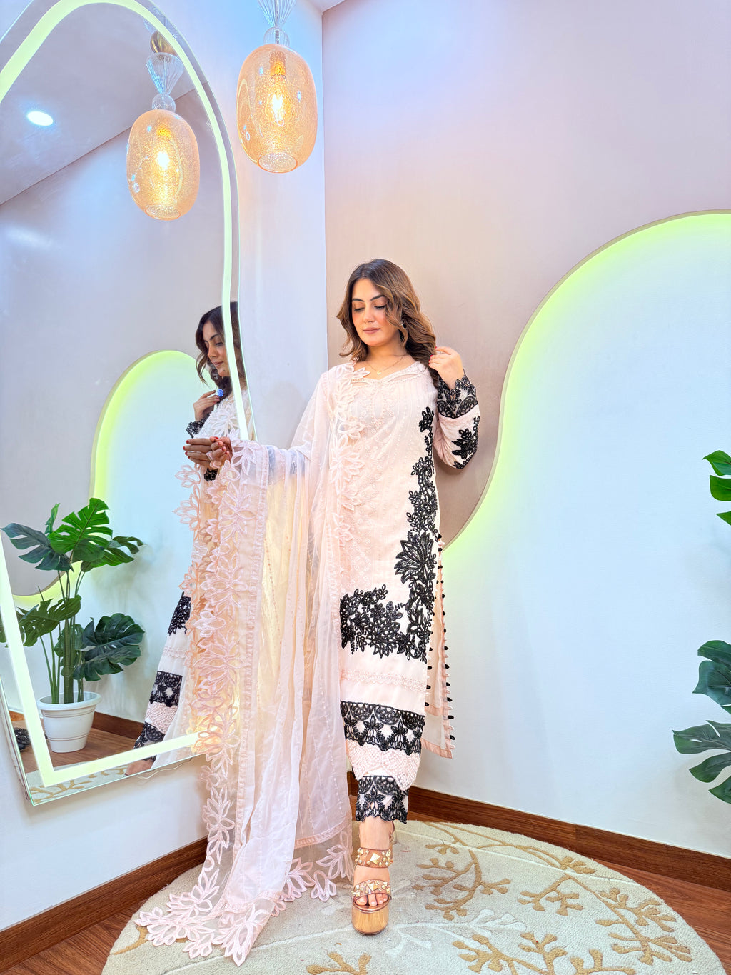 "AMBIKA" PAKISTANI SUIT