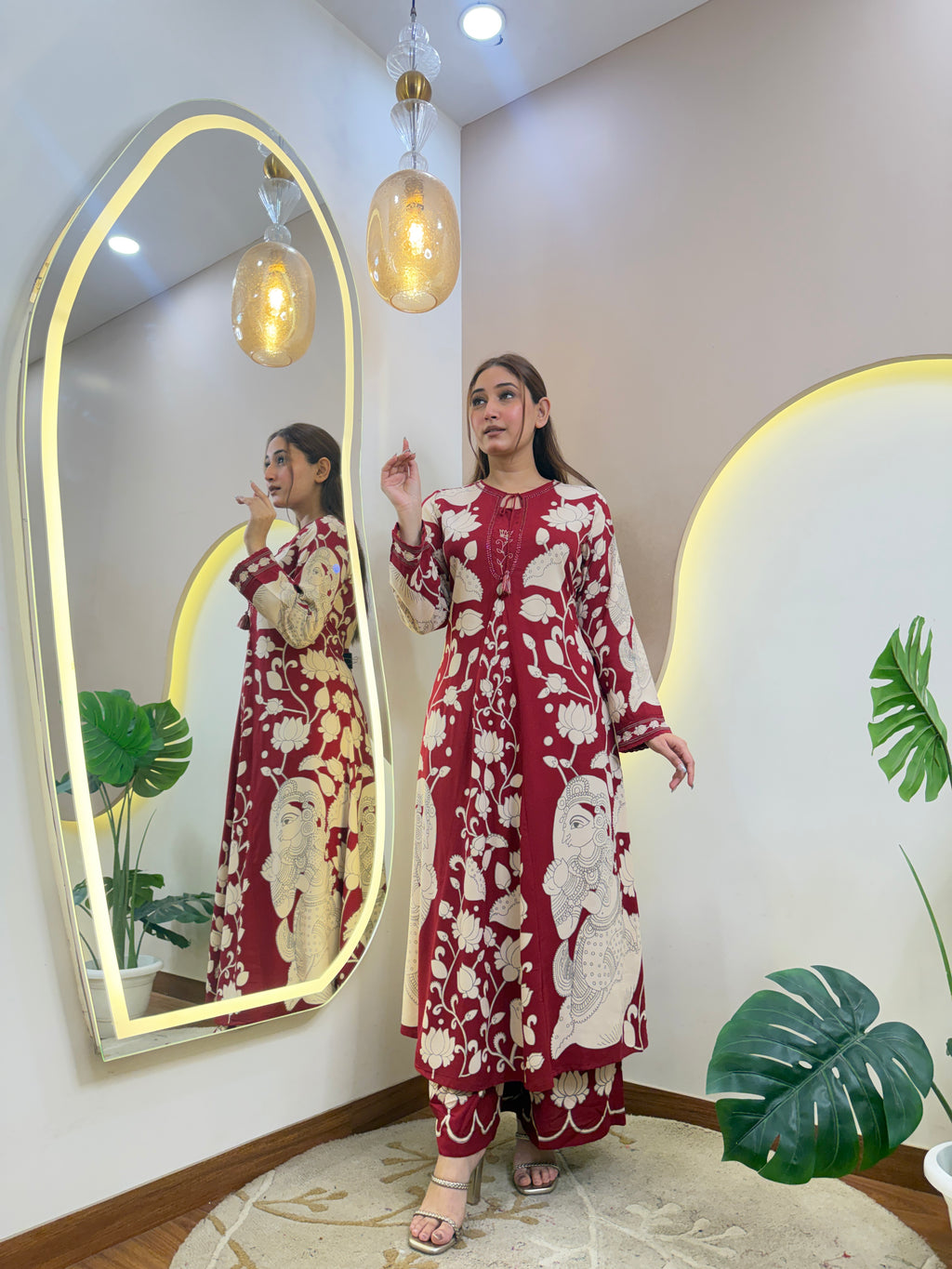 D704   2 PC SET