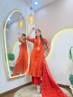D661  3Pc Suit