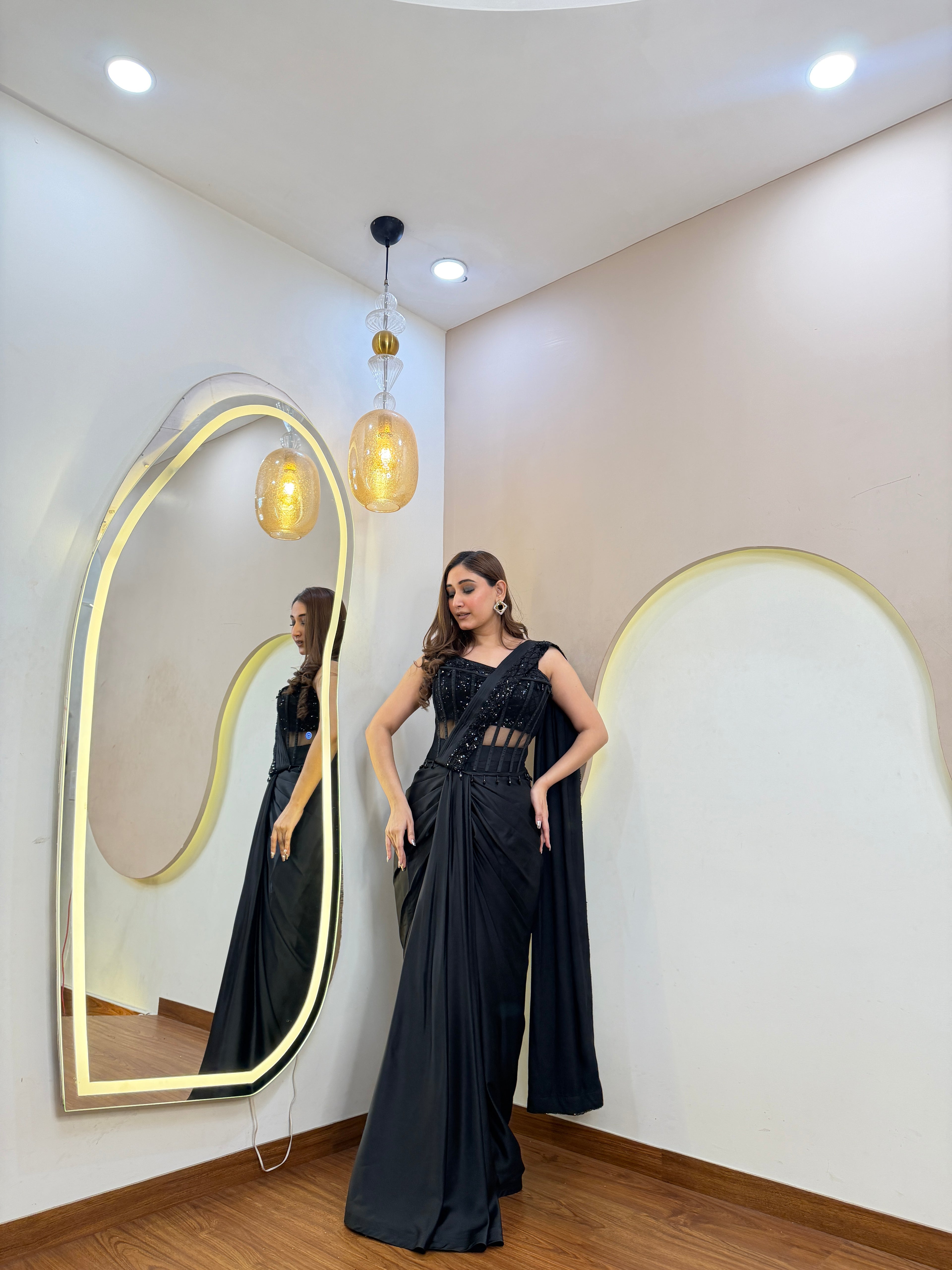 D891  DRAPE SAREE
