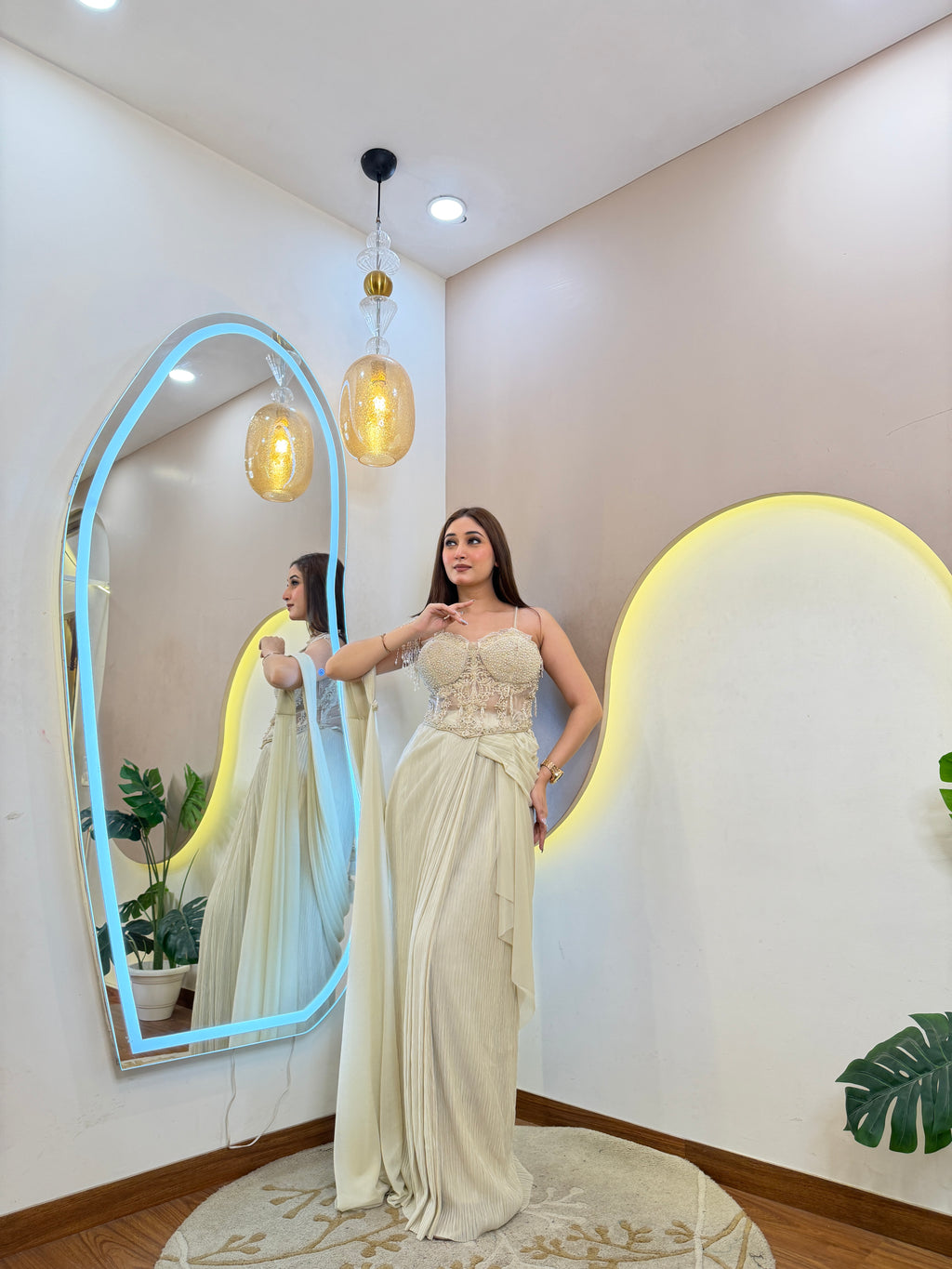 D321   DRAPE SAREE