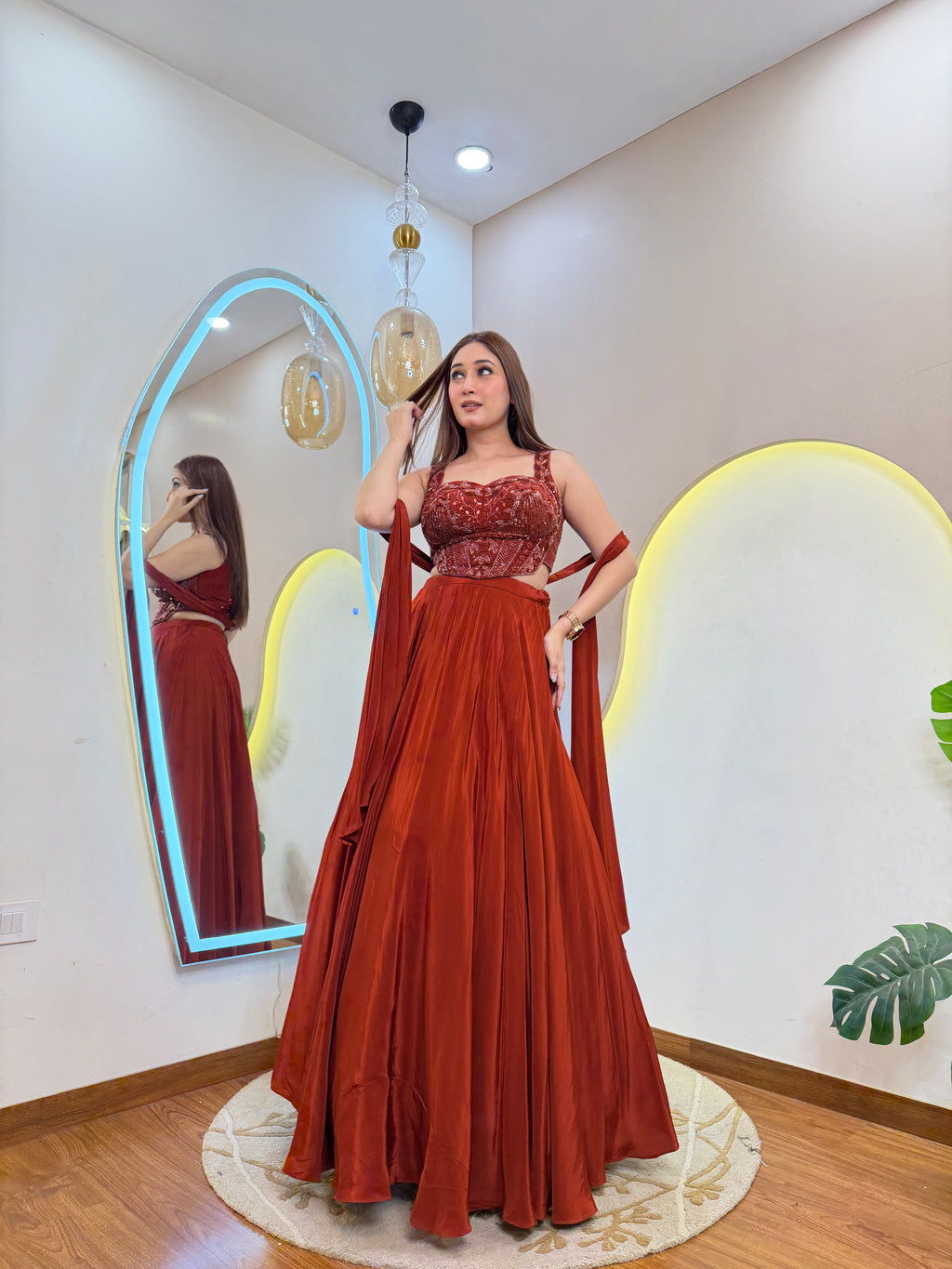 D713  LEHNGA CHOLI