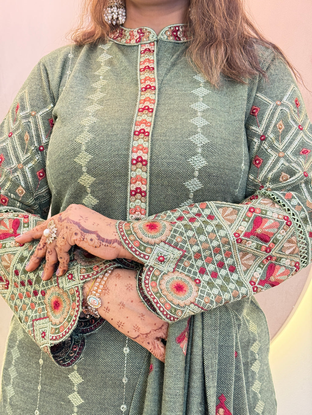AW502  WOOLEN 3pc SET