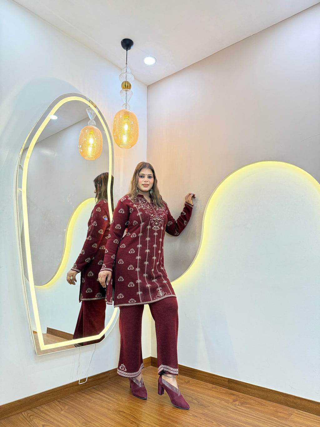 AW442  WOOLEN CORD SET