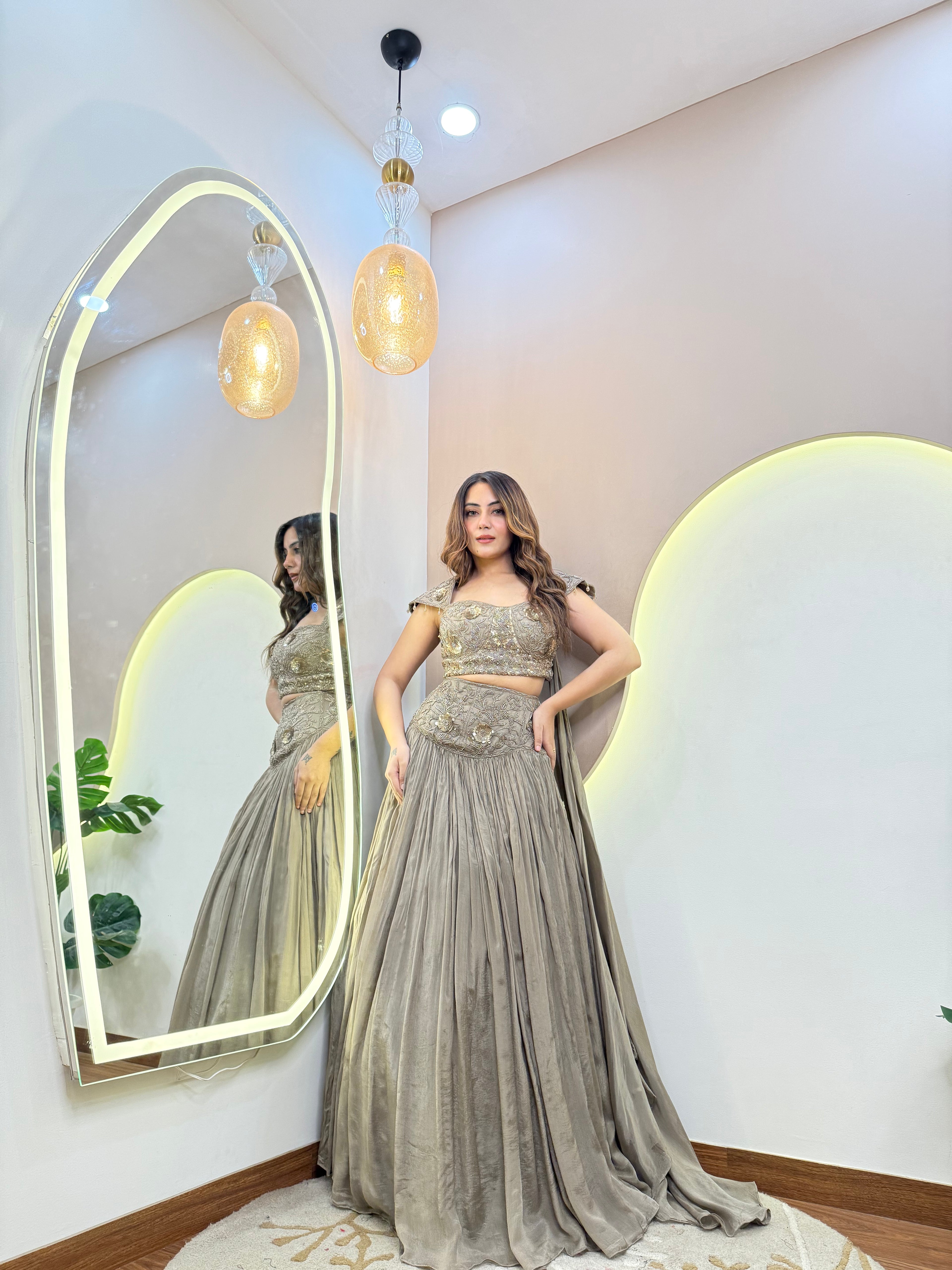 "SHINE"   CROP TOP SKIRT