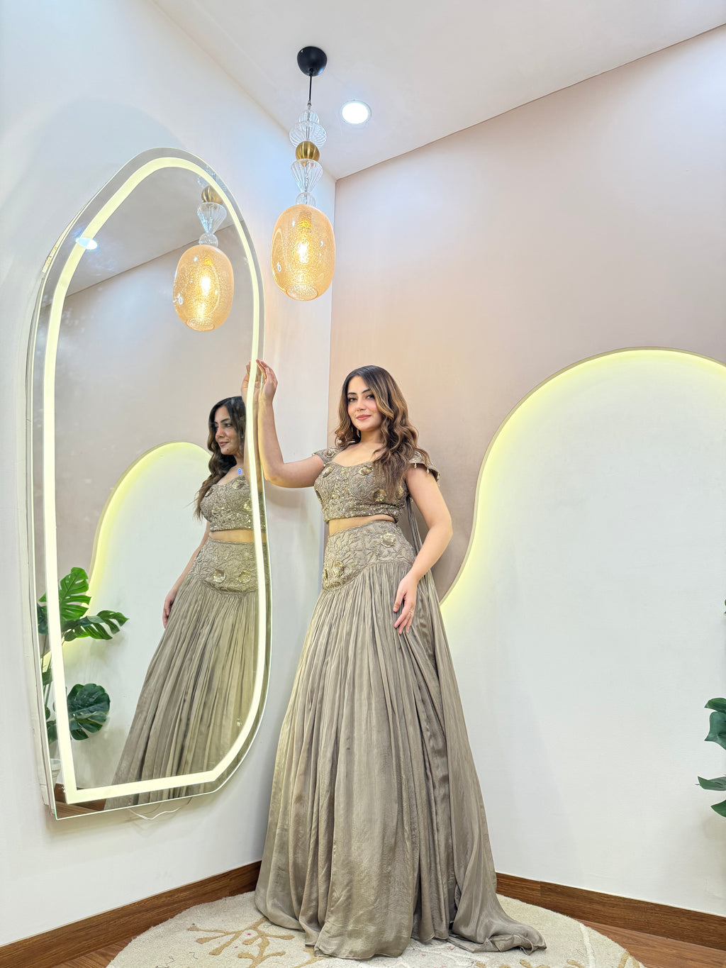 "SHINE"   CROP TOP SKIRT