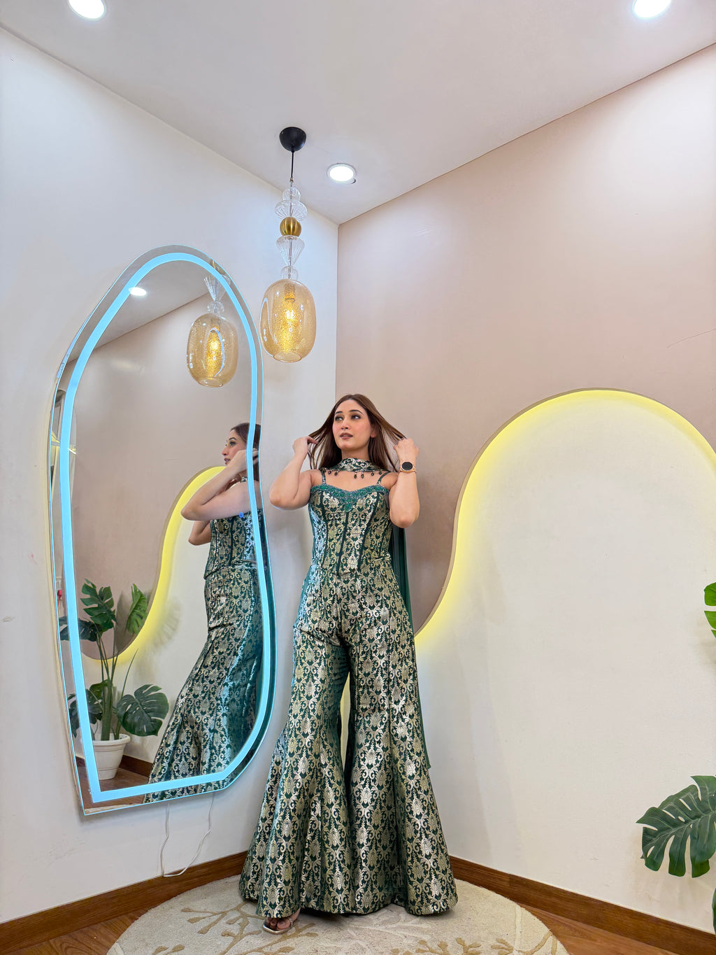 D667  SHARARA SUIT