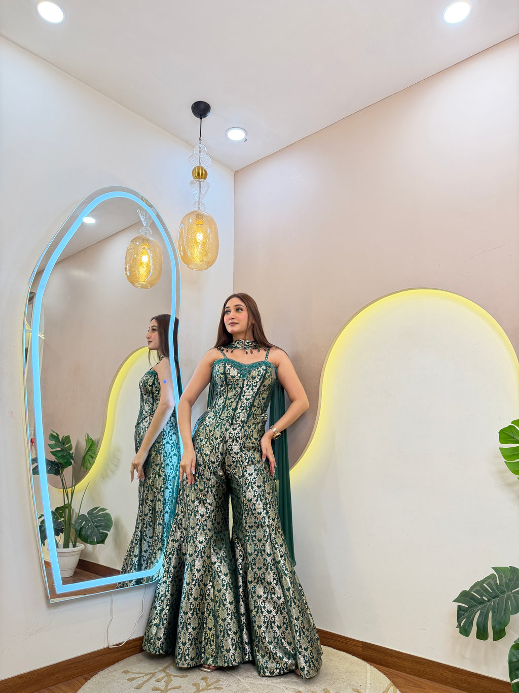 D667  SHARARA SUIT