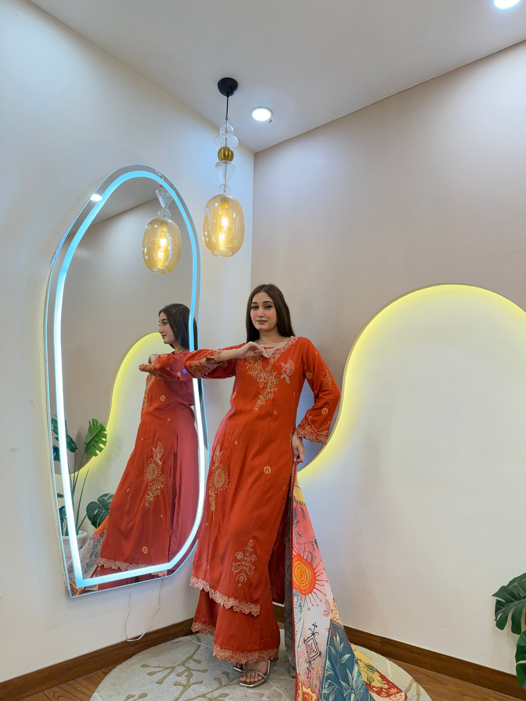 D678  3Pc Suit