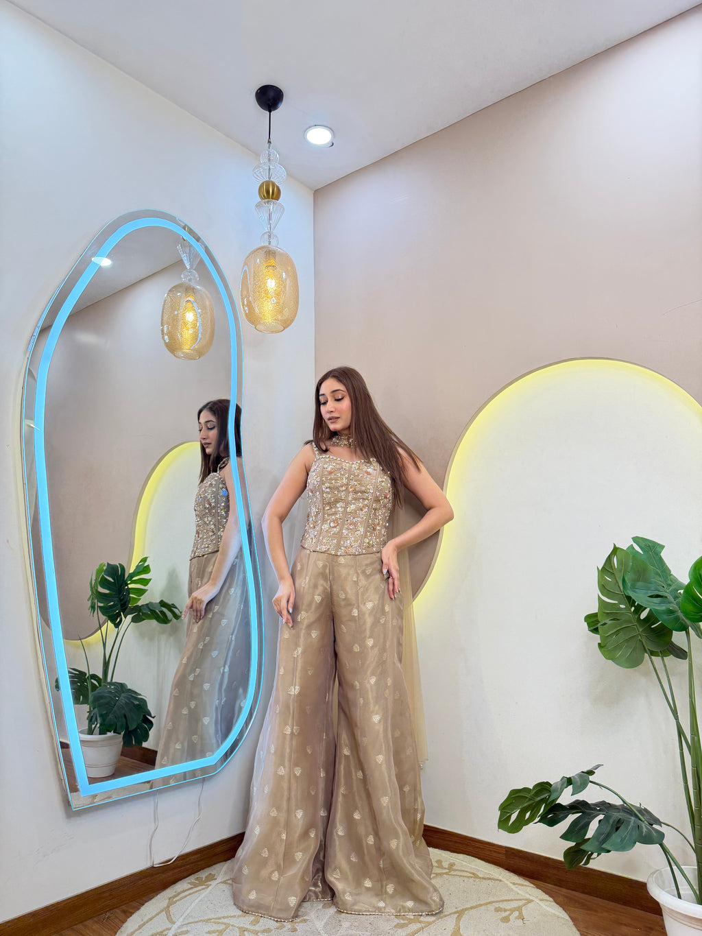 D692   SHARARA SUIT
