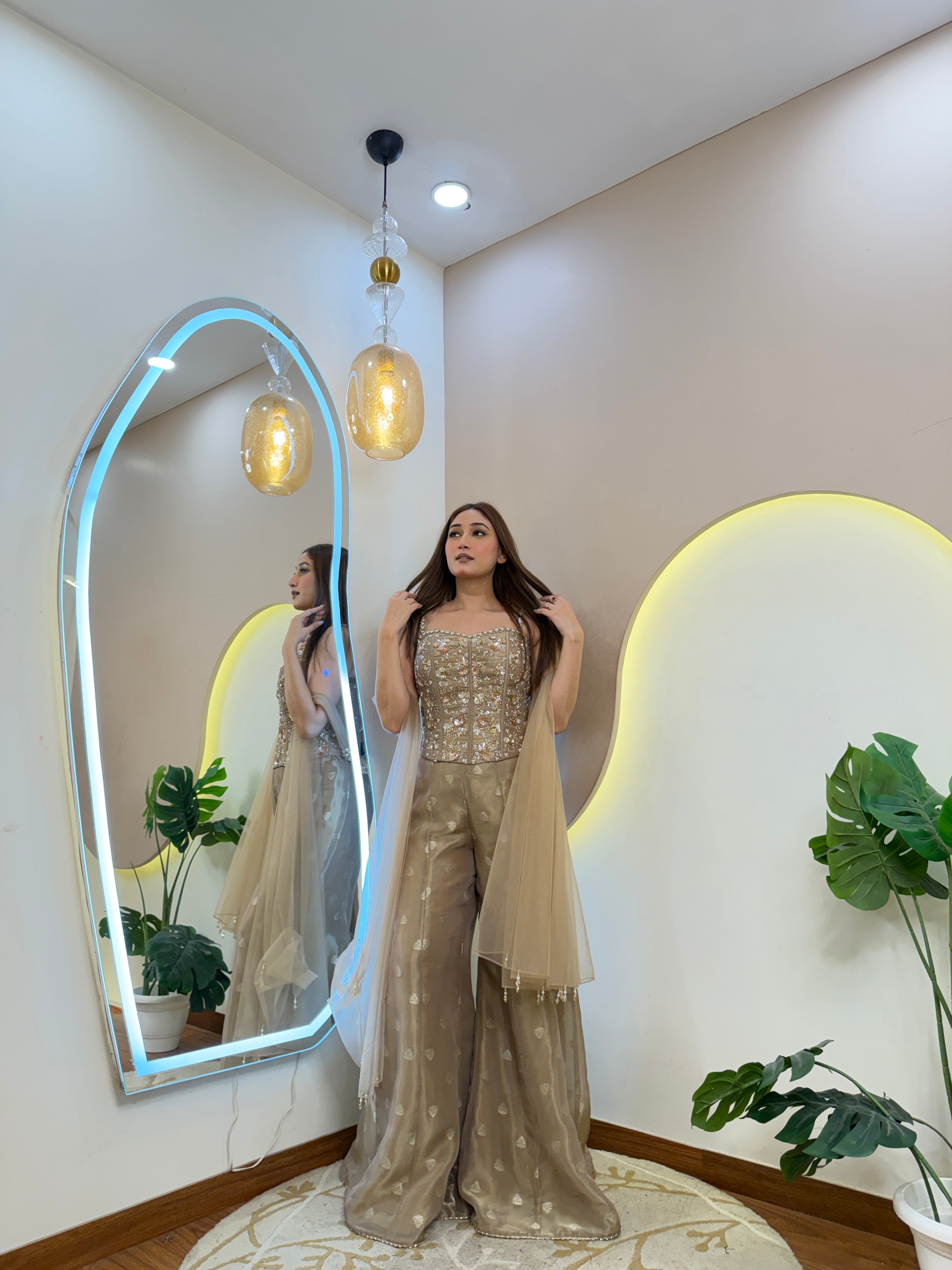 D692   SHARARA SUIT