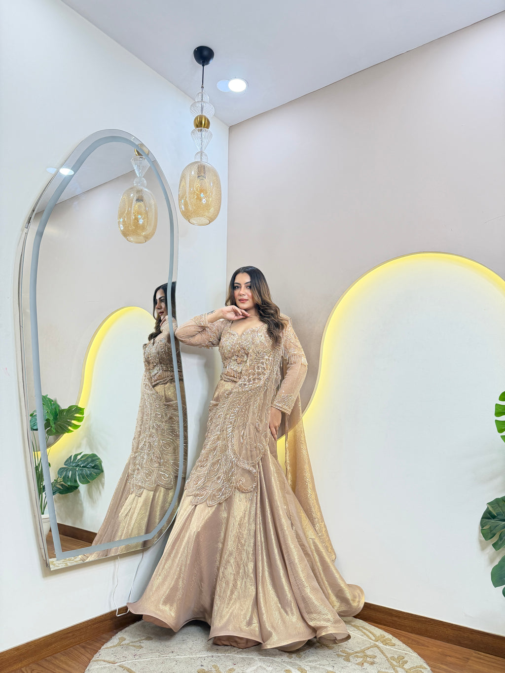 D438  CROP TOP SKIRT