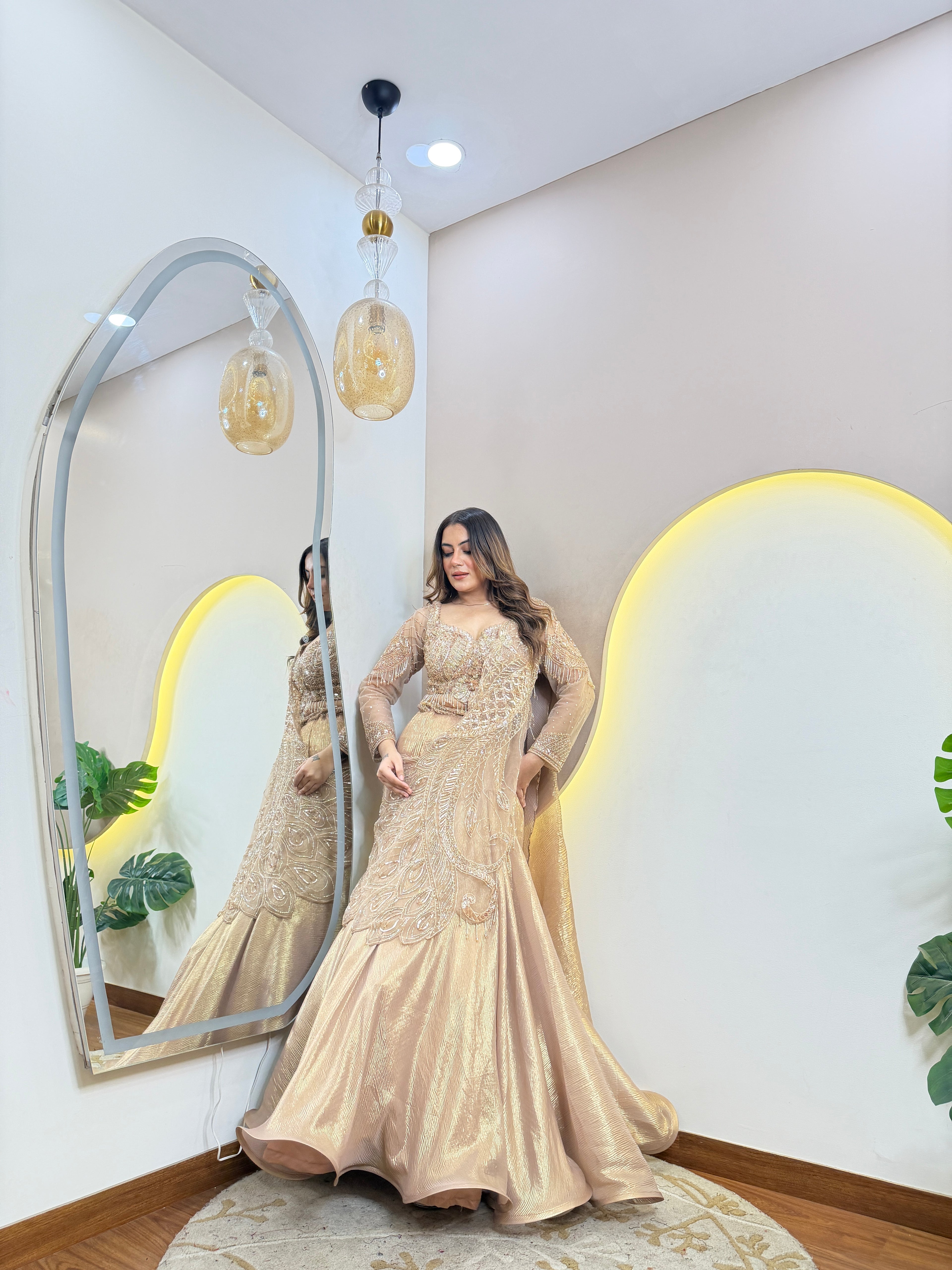 D438  CROP TOP SKIRT