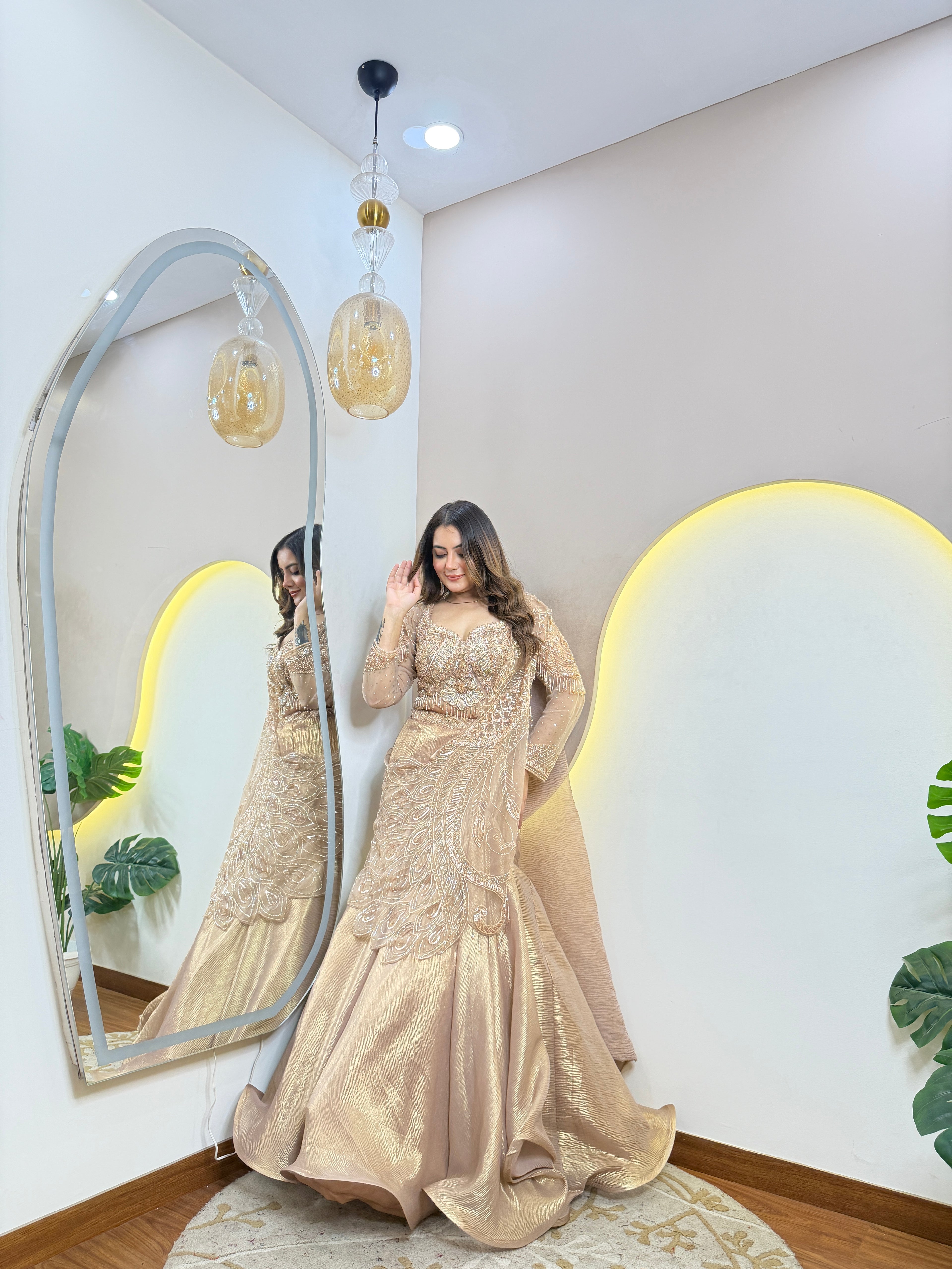 D438  CROP TOP SKIRT