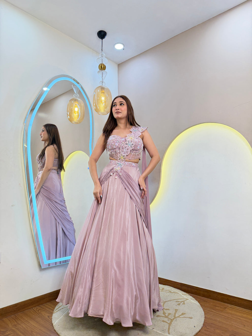 D710  CROP TOP SKIRT