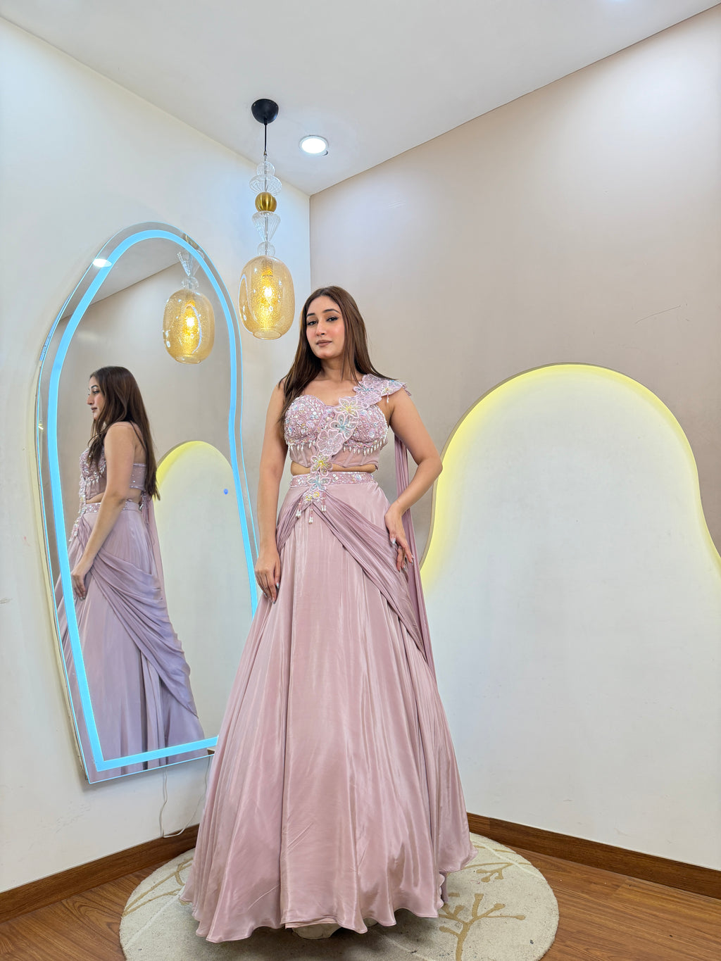 D710  CROP TOP SKIRT