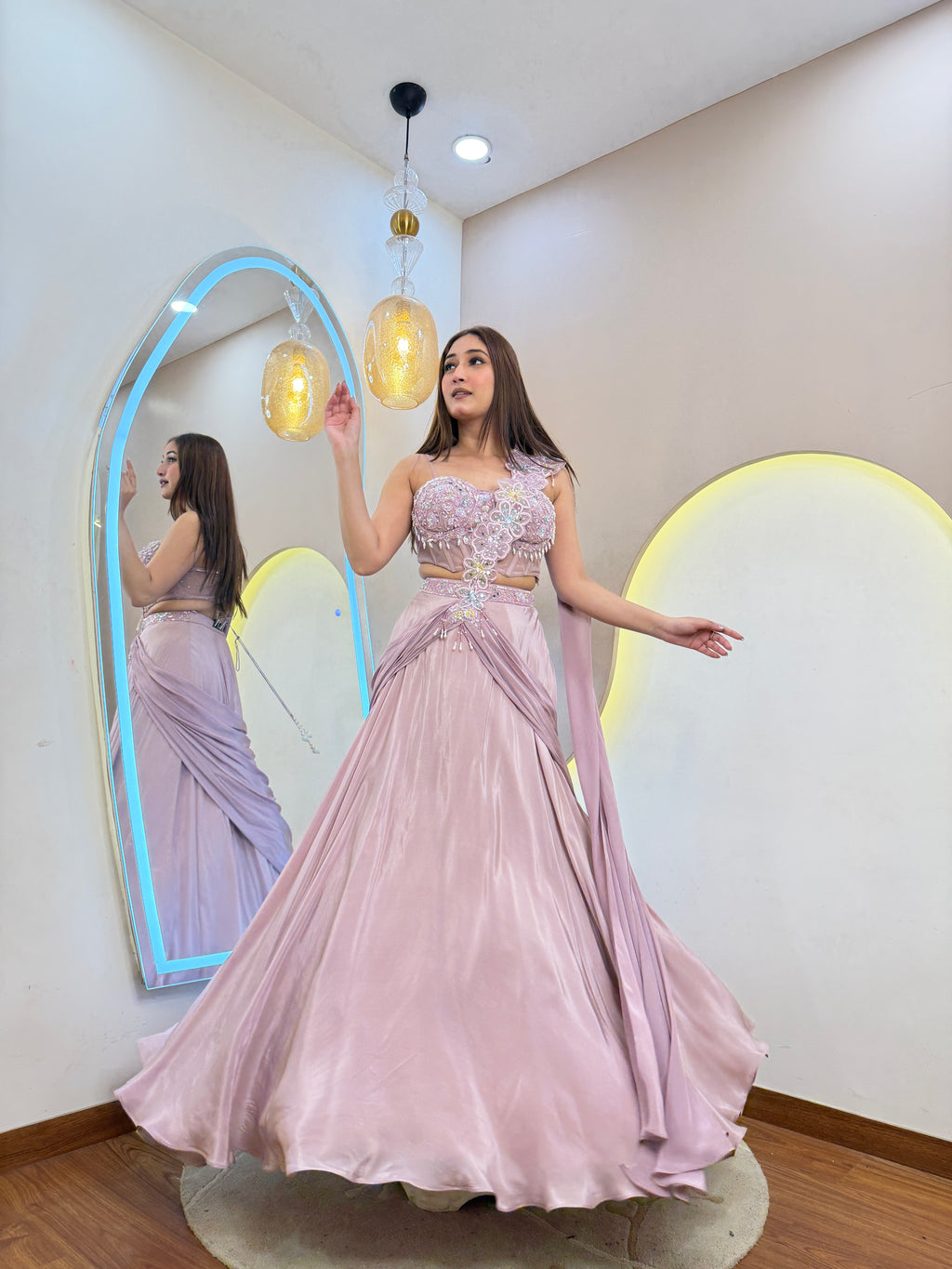 D710  CROP TOP SKIRT