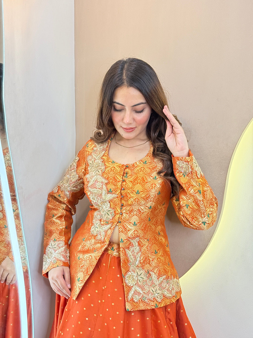 AASMA  OUTFIT LEHNGA CHOLI