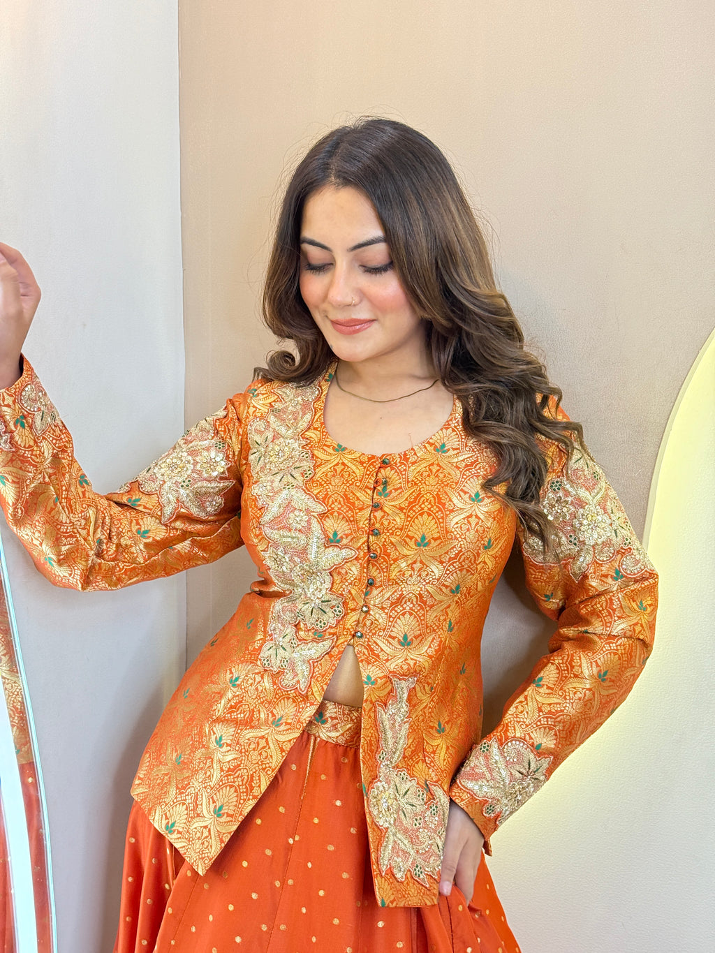 AASMA  OUTFIT LEHNGA CHOLI