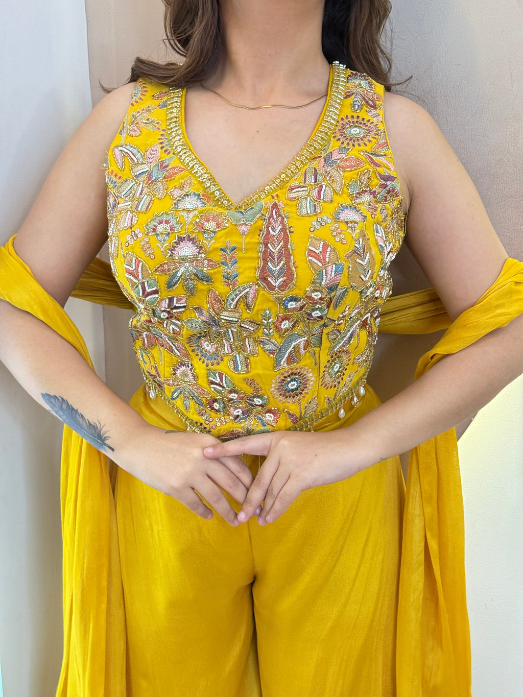 TARA OUTFIT SHARARA SUIT