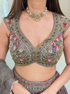 D726  LEHNGA CHOLI