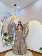 D726  LEHNGA CHOLI