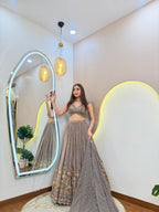 D726  LEHNGA CHOLI