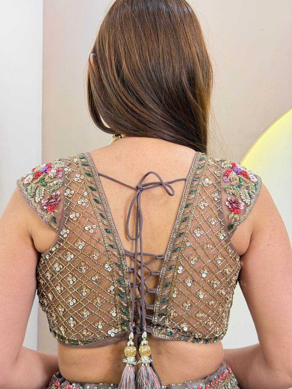 D726  LEHNGA CHOLI