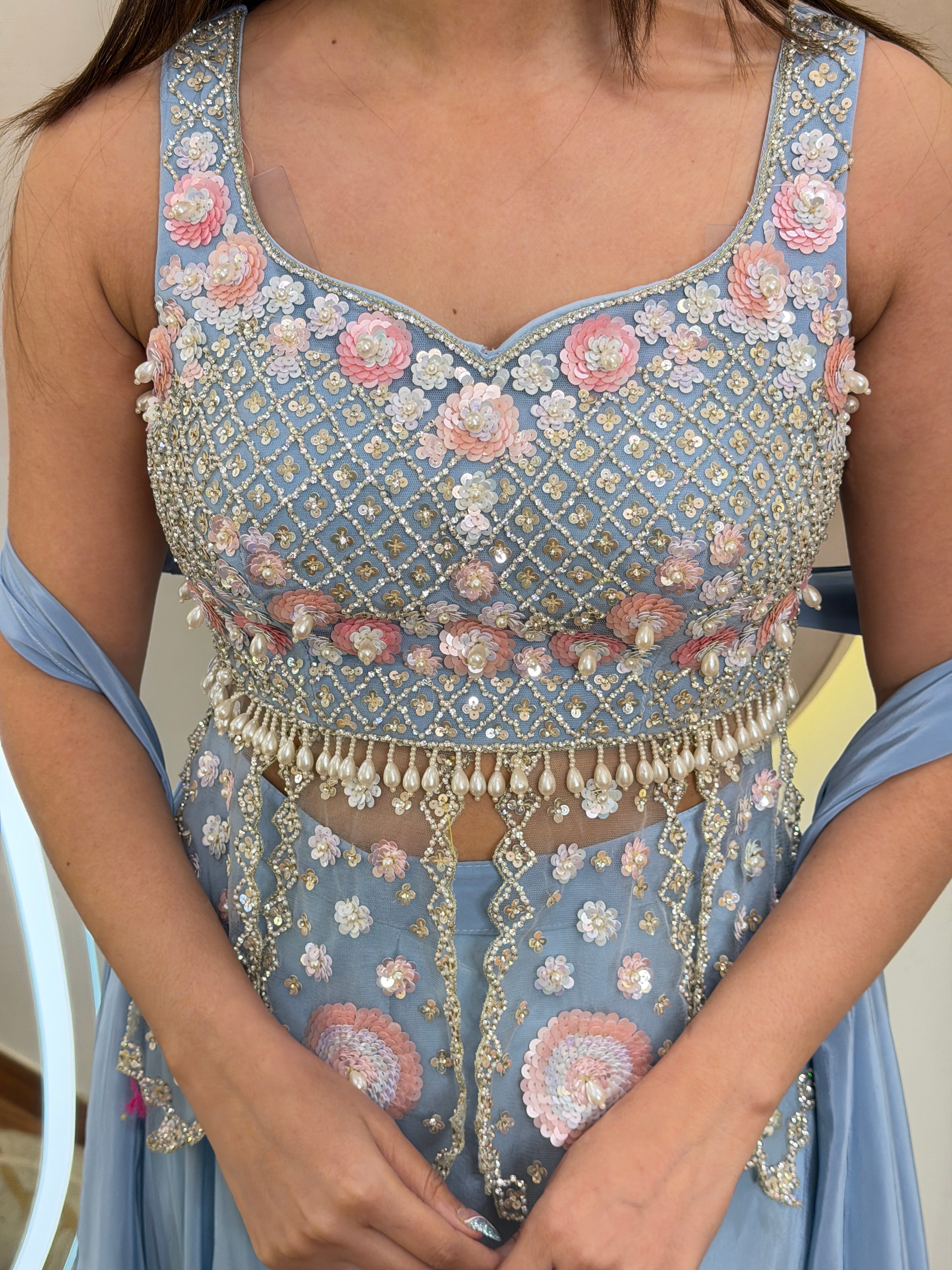 D716   SHARARA SUIT
