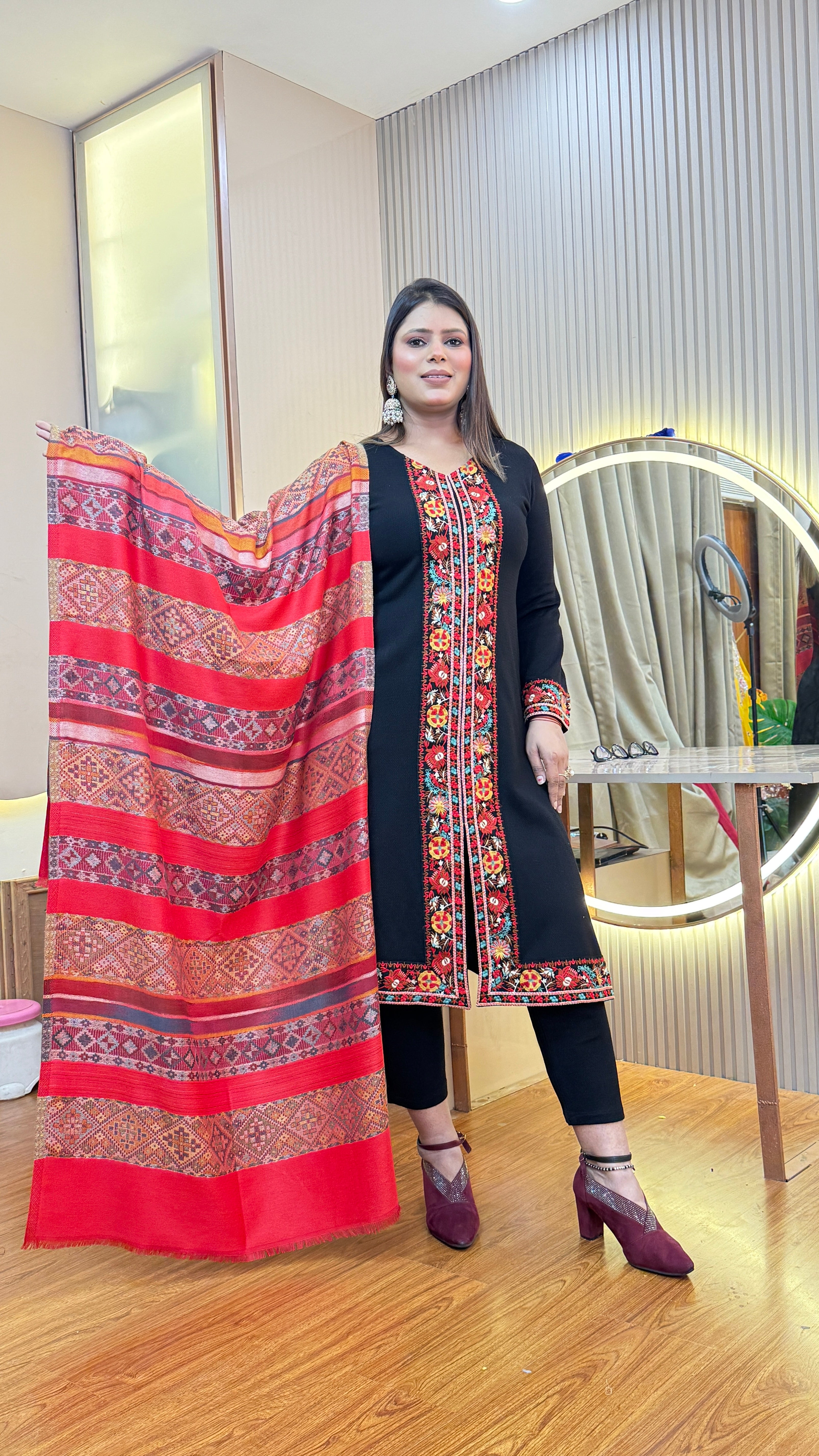 KASHMIRI EMBROIDERY OUTFIT  WOOLEN 3PC SET