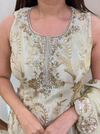D711  SHARARA SUIT