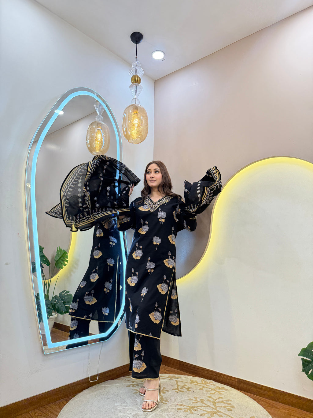 D496 3Pc Suit