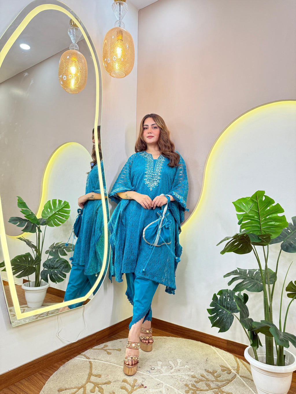B347 Kaftan Tulip Pant with Potli
