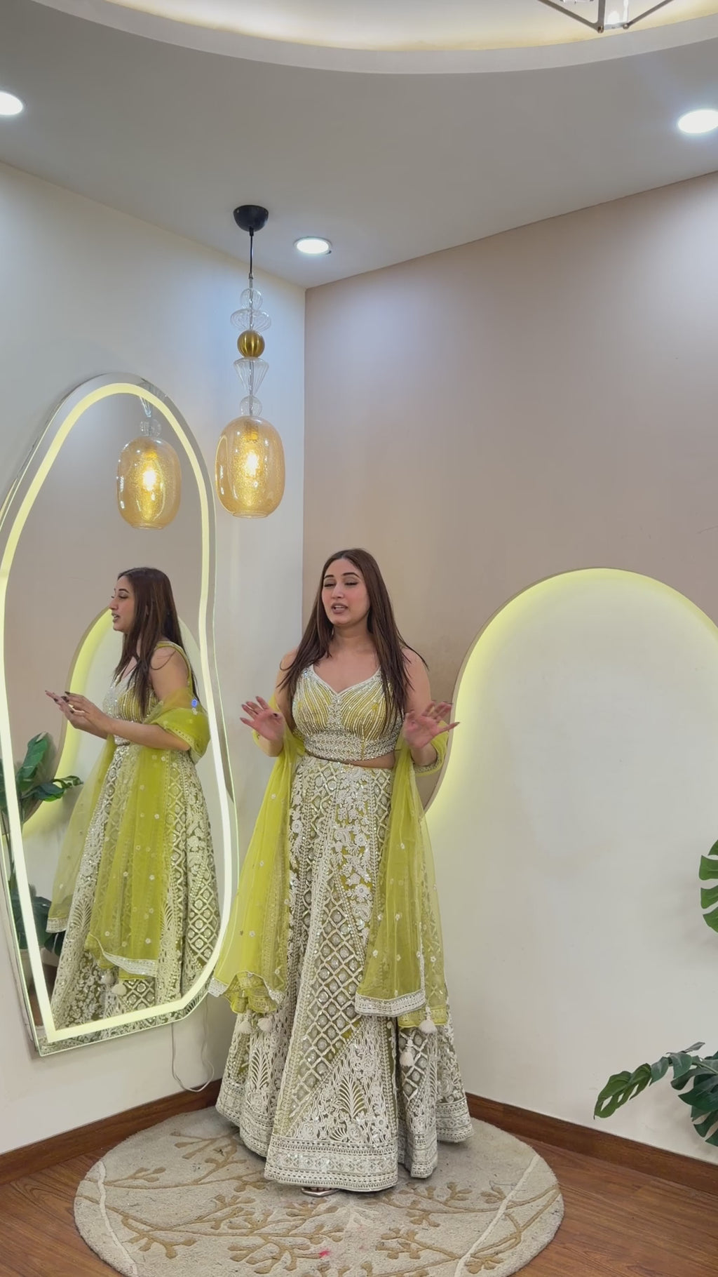 S249  LEHNGA CHOLI